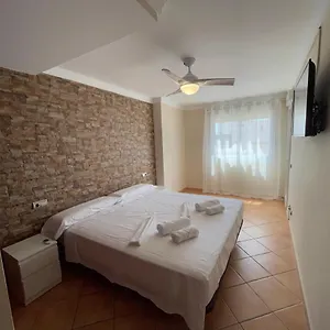 https://apartamento-en-edificio-albaida-garaje-y-piscina.1costadelsol.com