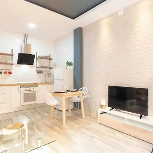 https://vialia-suites-2-cinema.es-andalucia.com